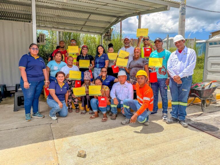 WhatsApp Image 2025-10-30 at 01.00.33_58403968